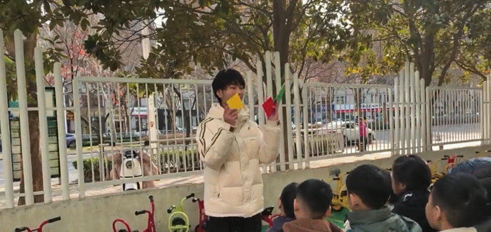 06b3200988a11de0851d00417869cc0